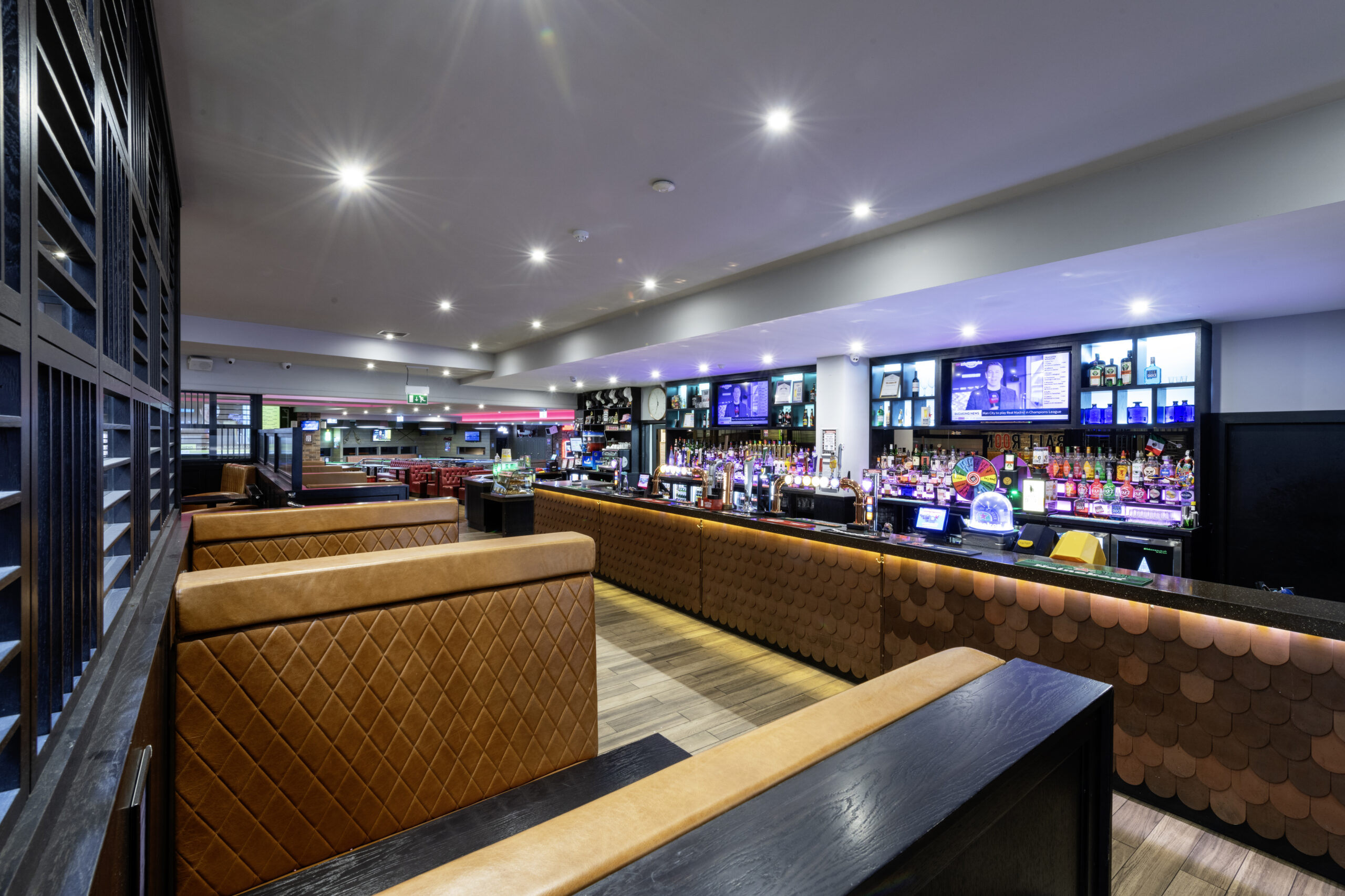 THE BALLROOM - SPORTS BAR