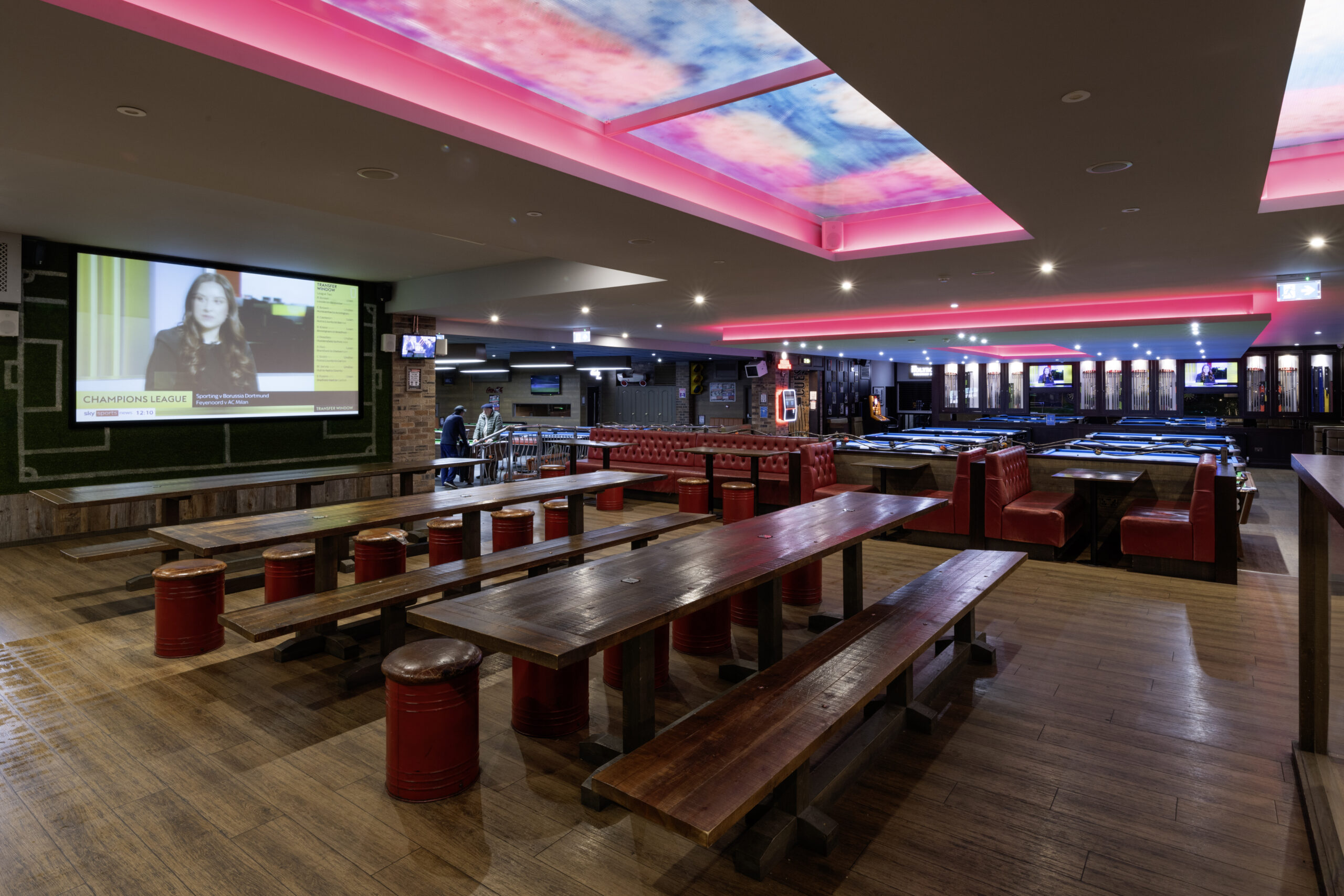 THE BALLROOM - SPORTS BAR