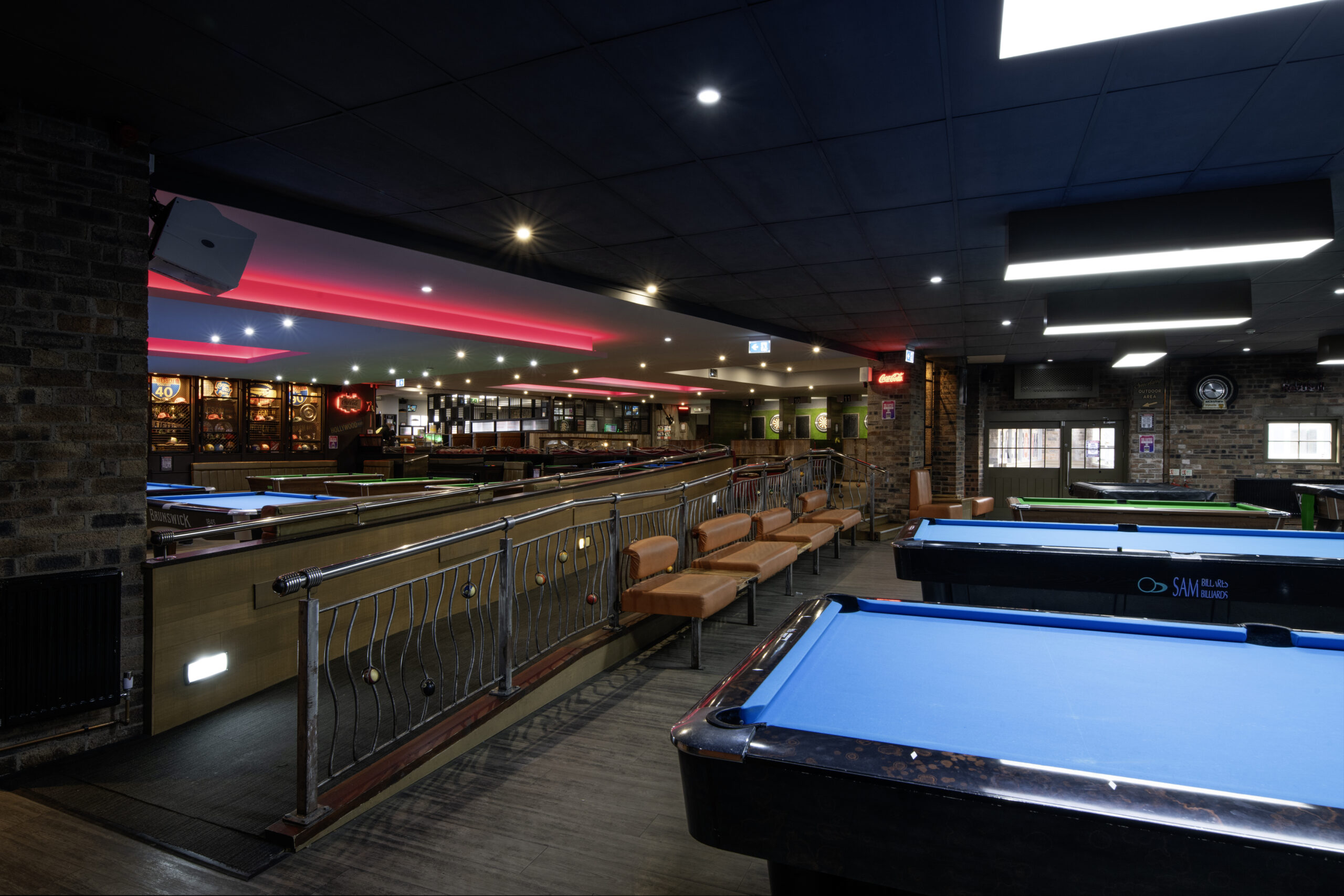 THE BALLROOM - SPORTS BAR